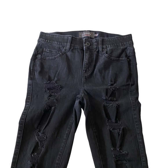 Torrid Premium Distressed Bombshell Skinny Black Jeans Women’s Size 10T - Picture 13 of 15
